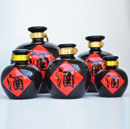 陶瓷酒瓶生產(chǎn)廠(chǎng)家.png